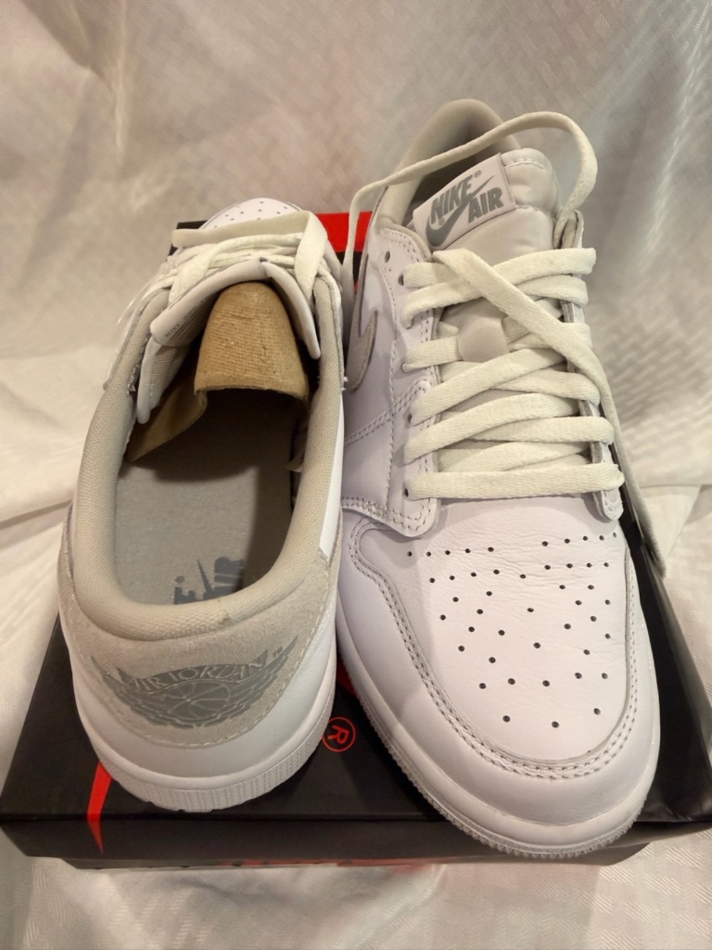 Jordan 1 Low - White/Grey Women’s Sneakers